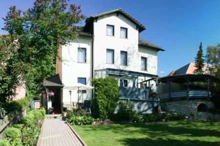 Pension Am Kirschberg Веймар Екстер'єр фото