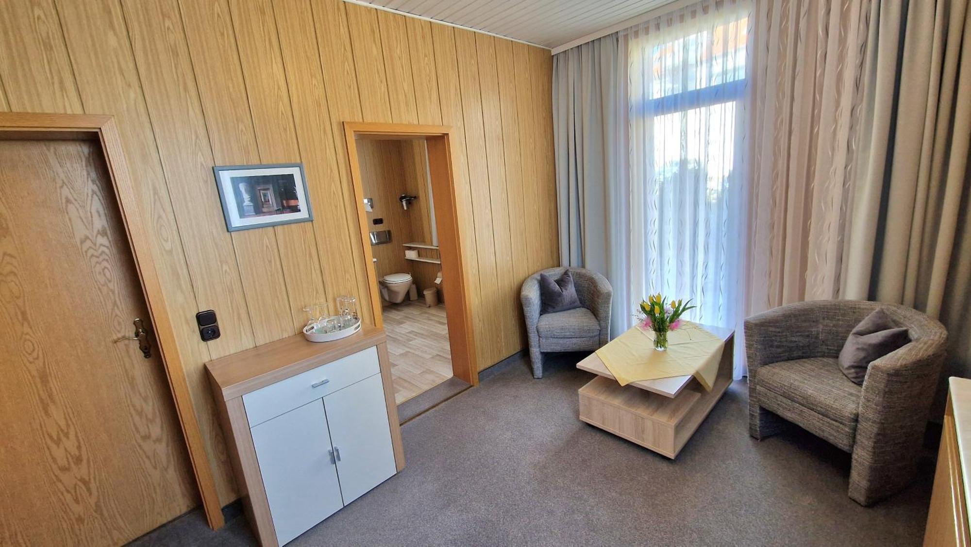 Pension Am Kirschberg Веймар Екстер'єр фото